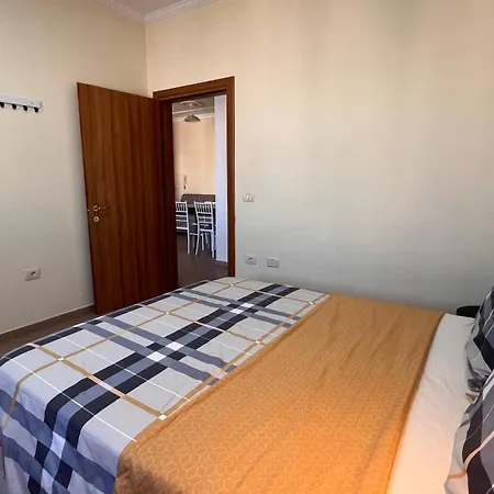 Mikael Apartment Durres